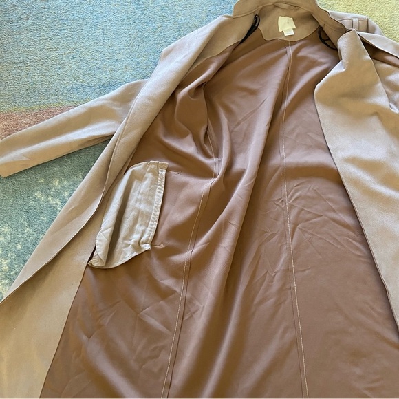 H&M Beige Suede Belted Trench Coat - Picture 3 of 9